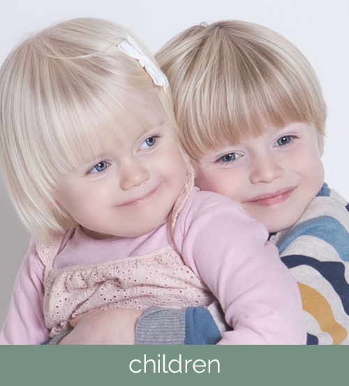 children's photography sessions by Sarah Lee Photography - based in Rogerstone and covering Newport, Cardiff, Cwmbran, Usk and Caerphilly areas